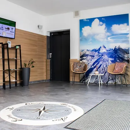 Oekotel Hotel *